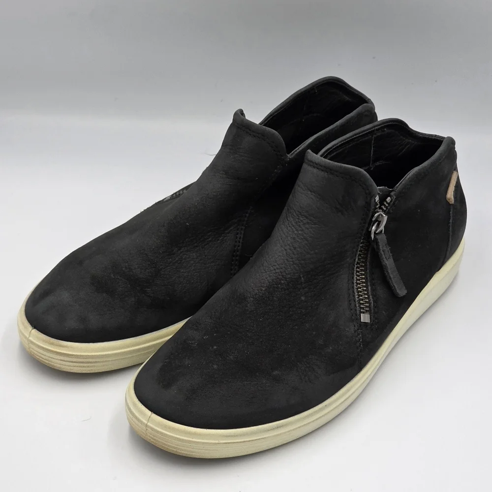 Ecco Black Leather Men's SneakersEcco Boots Women's US 9 Soft7 Low Bootie Sneake